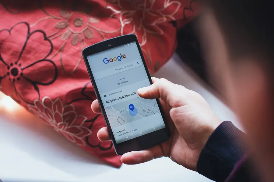 WalisMarketing, éviter l'erreur de création site web 1 en optimisant l'expérience mobile 